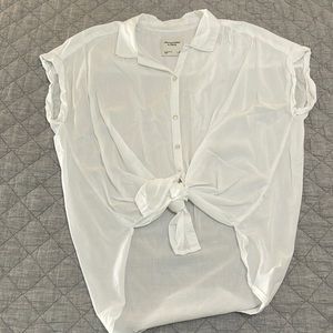 A&F short sleeve button up top